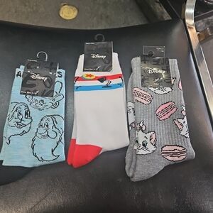 NWT 3 Pairs Women's Disney Crew Socks Snow White Dwarfs, Aristocats & Toy Story